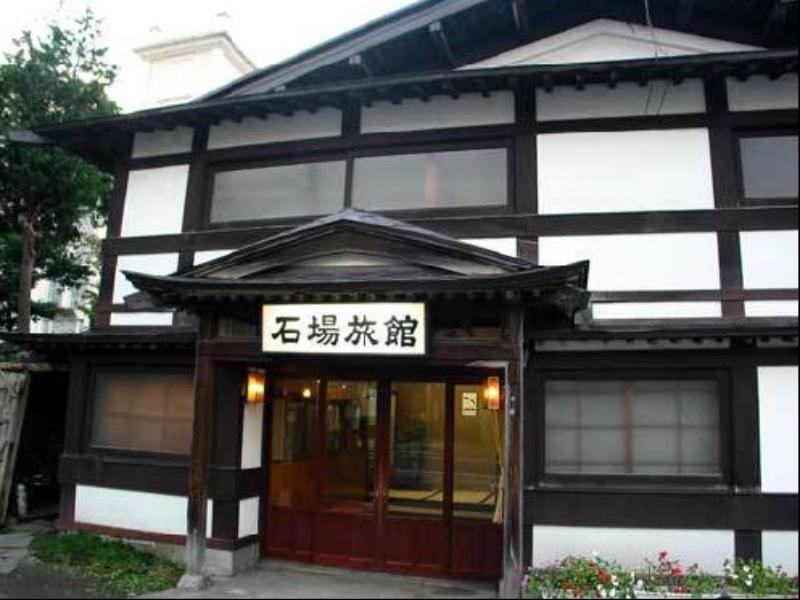 Ishiba Ryokan Хіросакі Екстер'єр фото